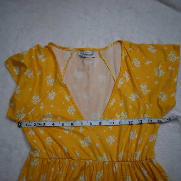 Urban Outfitters Babydoll Dress Sz S Tiered Floral Mini Stretchy 90s Cottagecore - Picture 14 of 16